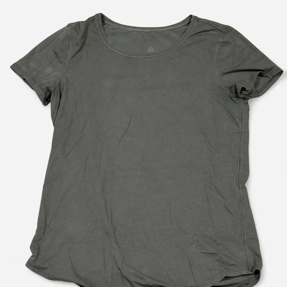 Lululemon women's swiftly green tech t shirt size 6